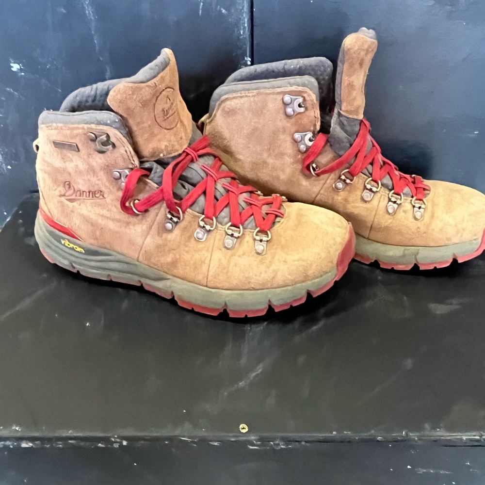 Danner Mountain 600 Brown Leather Waterproof Lace Up Boots Men’s 7.0